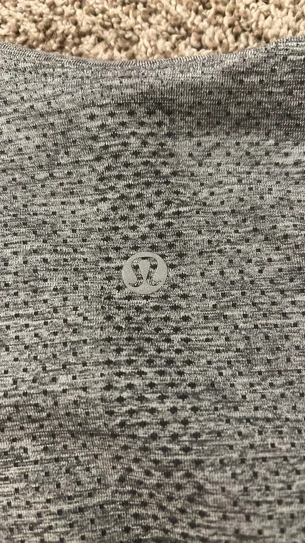 Lululemon Long Swiftly Tech Sleeve - Image 3