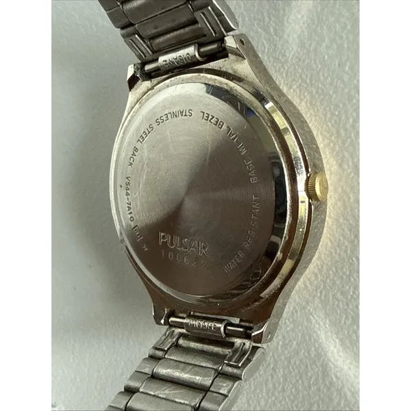 Vintage PULSAR V544-7A10 Two-Tone Quartz Analog Men's Watch Need Battery - Image 6