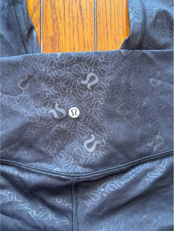 Lululemon Align High Rise 25” Yogo Emboss Black Size 8 NWT - Image 2