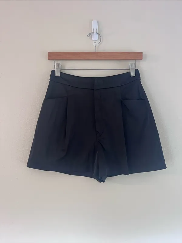 Zara Satin Black High-Waist Pleated Women's Shorts Size Small - Image 5