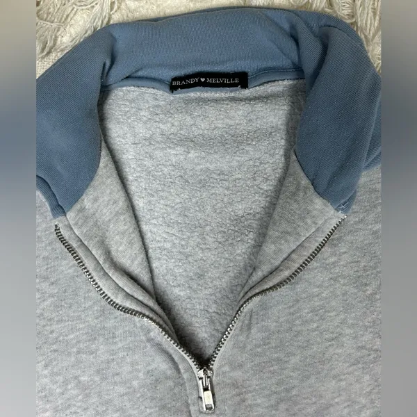 Brandy Melville Women OneSize Gray Newport Spellout 1/4 Zip Pullover Sweatshirt - Image 2
