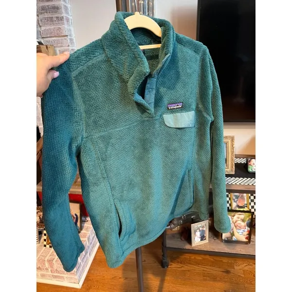 Patagonia Women's Re-Tool Snap-T Pullover fleece green large - Image 2