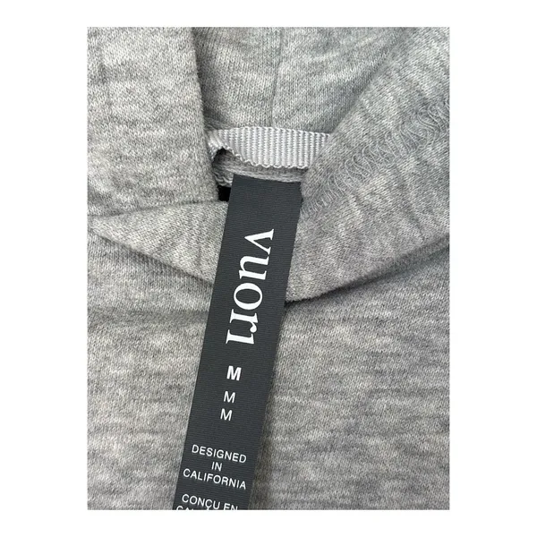 Vuori Women’s Sedona Crop Hoodie Light Heather Grey Size Medium New w/tag $118 - Image 3