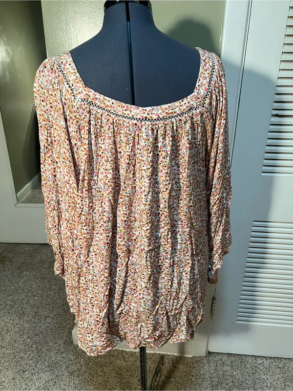 Lane Bryant Womens Plus Sz 26/28 Peasant Blouse Batwing Square Neck Ditsy Floral - Image 6