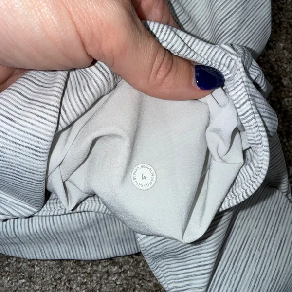 Lululemon On the Fly Pants Women 4 White Grey Excellent Straight Leg Space Dye - Image 4