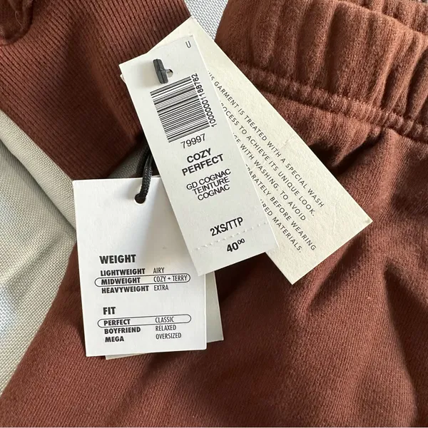 ARITZIA NWT: Cozy Fleece Perfect Sweat Set - Image 6
