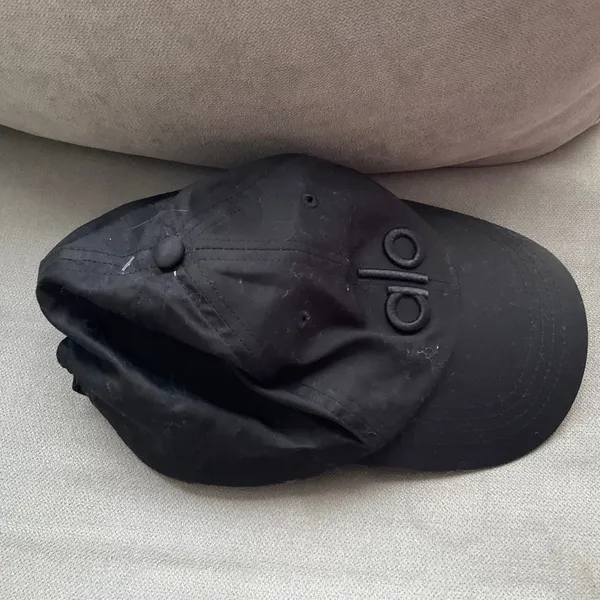 Alo Yoga Off-Duty Cap Black/Black - Image 4