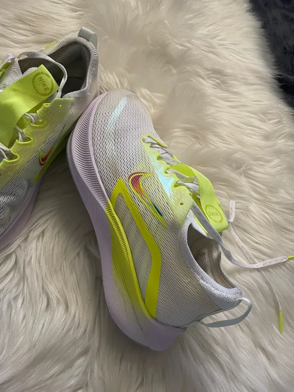 Nike Zoom Fly 4 Premium 'White Barely Green - Image 4