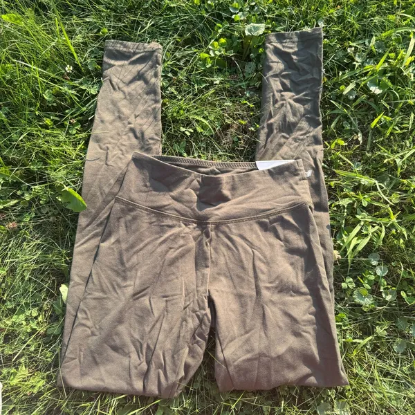 Offline by Aerie High-Waisted Olive Green OG Leggings NWT - Image 2