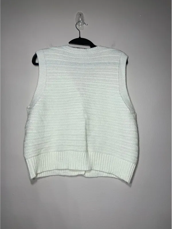 Coastal Grand CreamVest Gorpcore Ski Resort Scandi Minimal M - Image 3