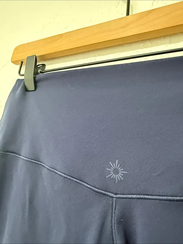 OFFLINE by AERIE Navy Blue Real Me Hi-Rise 7/8 Leggings - Image 13
