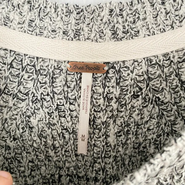 Free People Marled Knit Sweater Women Medium Relaxed Fit Crew‎ Neck Long Sleeve - Image 4