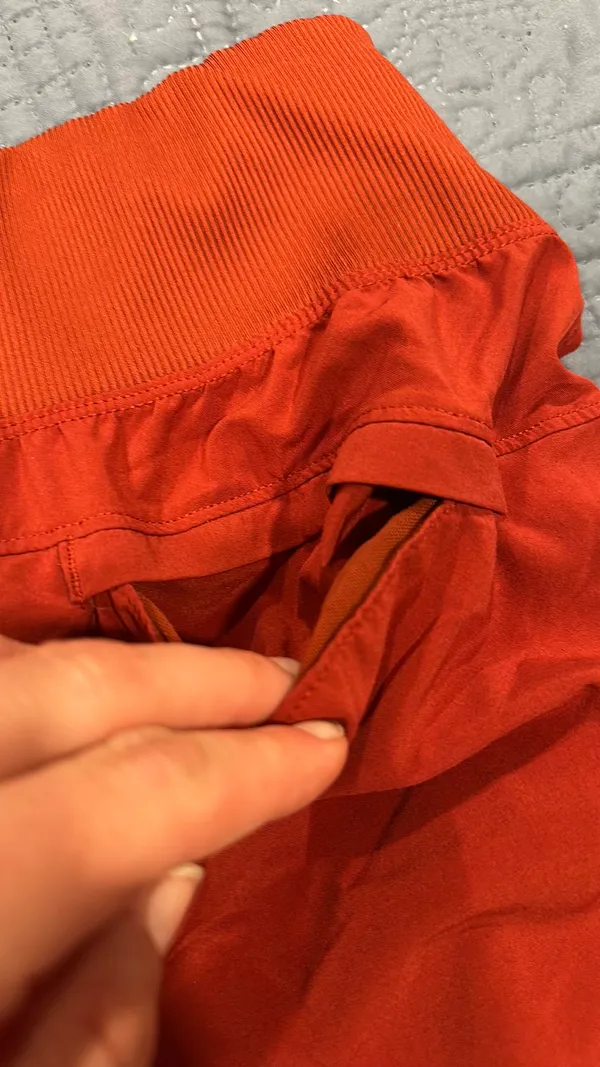 All in motion shorts  - Image 2