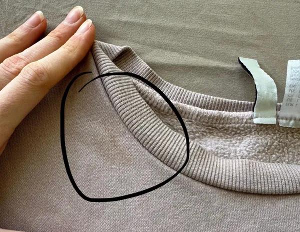H&M Classic Basic Sweatshirt - Image 4