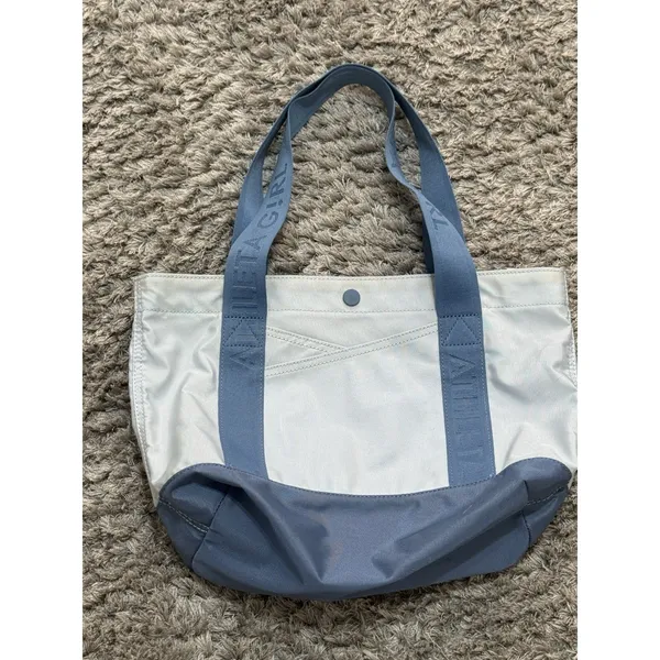 Athleta Girl Weekend Tote Bag Blue One Size Water Repellent Power of She Dance - Image 7