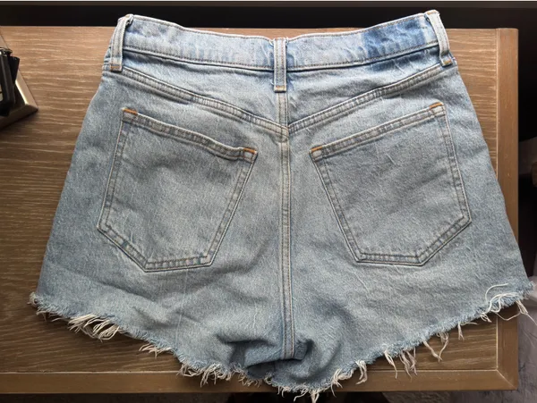 Abercrombie and Fitch denim curve love shorts. - Image 3