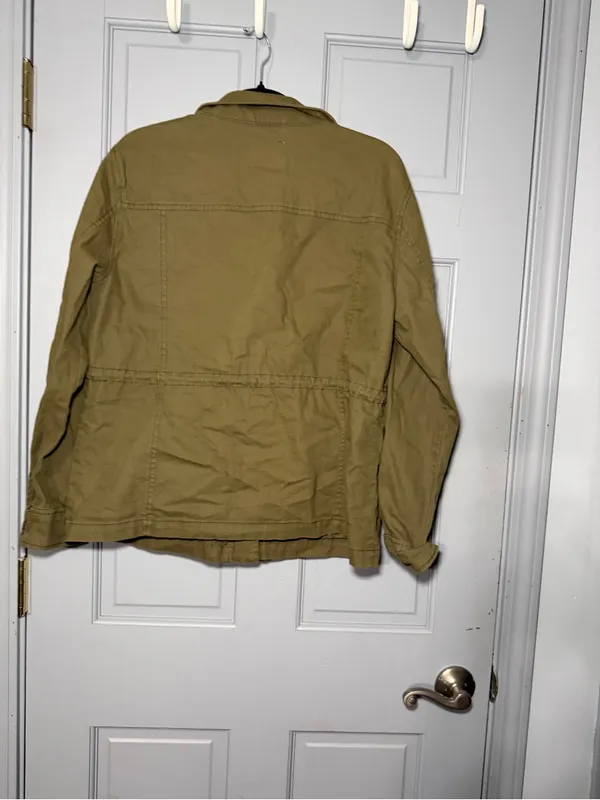 Old Navy Olive Utility Jacket in Khaki Green - Image 3