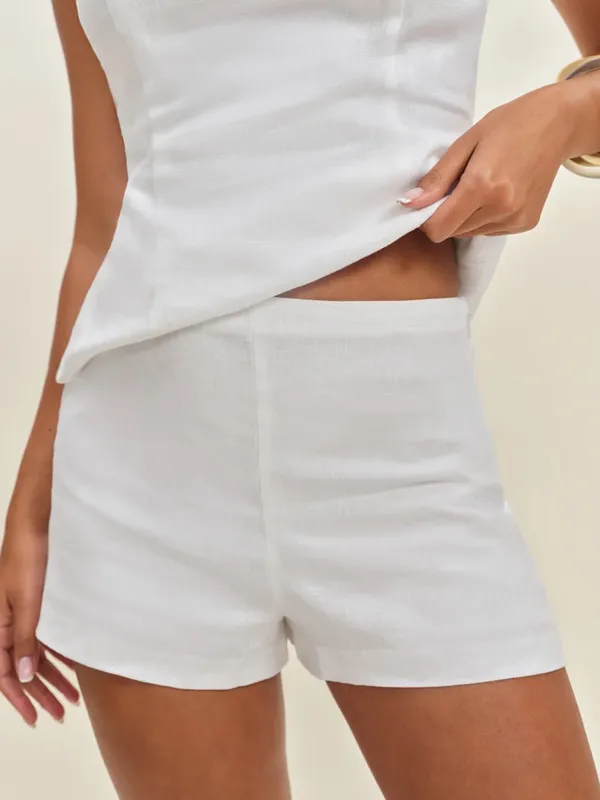 Reformation White Sleeveless Peplum Top and Short Set - Image 2