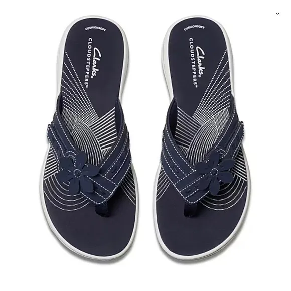 Clarks Cloudsteppers Arla Glitz Navy Blue Floral Flip Flop‎ Sandals Womens 9 - Image 2