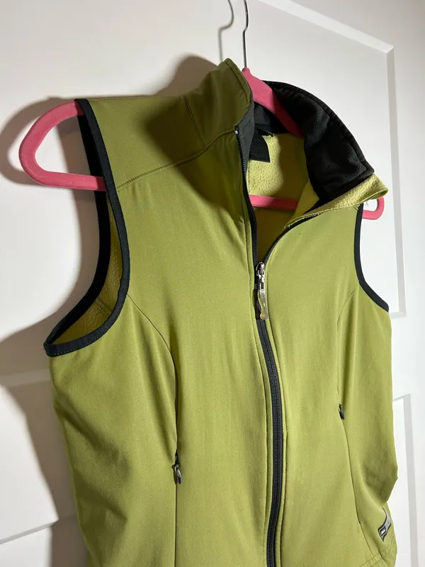 REI Women’s small fleece shell vest - Image 2