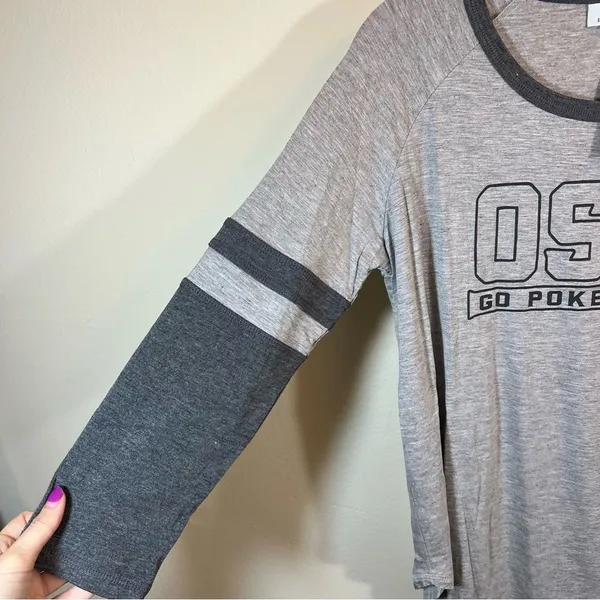 Piko Women’s Gray Oklahoma OSU Pokes Bamboo Top Medium NWT‎ - Image 5