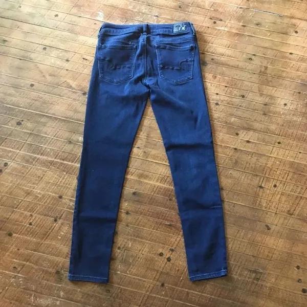 American Eagle dark wash stretchy skinny jeans - Image 3