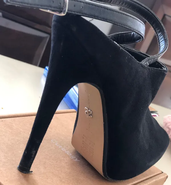 black high heels 👠 Size 5.5 - Image 4
