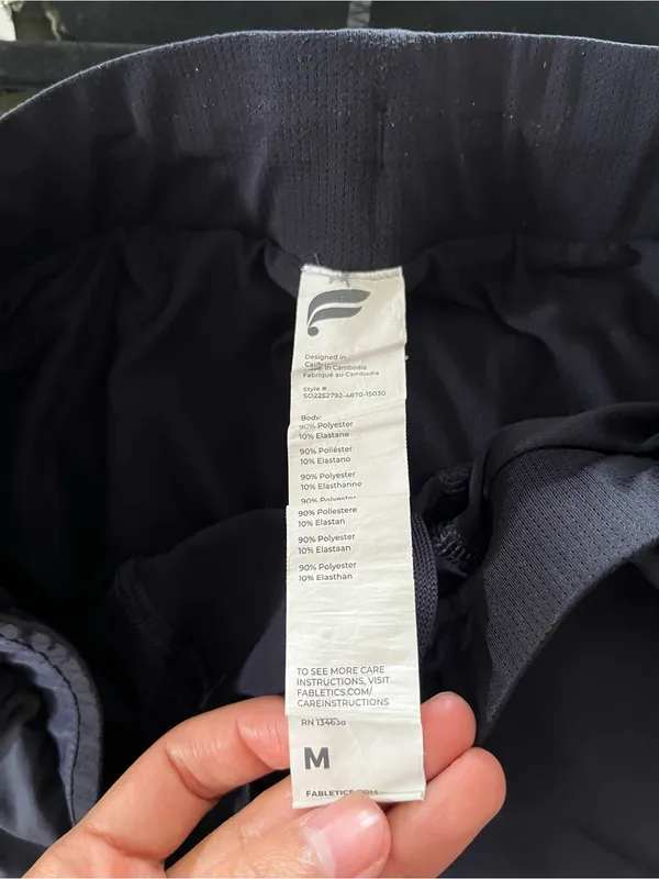 Fabletics Navy Blue Athletic Shorts Medium Running Travel Activewear Workout - Image 4