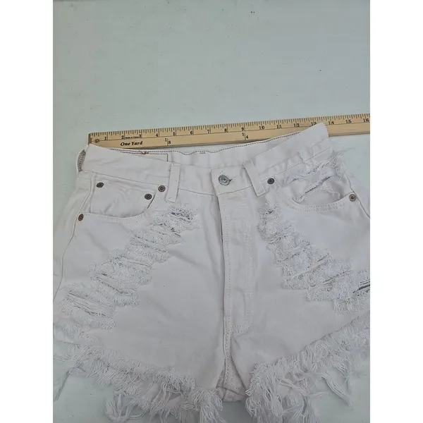 Levi’s 501 Vintage Cut Off Shorts White Distressed Made in USA High Rise W30 Wm - Image 8