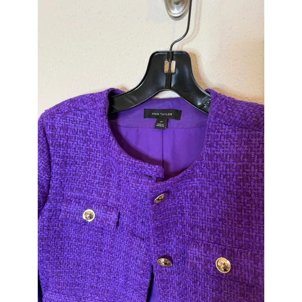 Ann Taylor Purple Tweed Cropped Jacket Gold Crest Button Front Petite 4P - Image 2