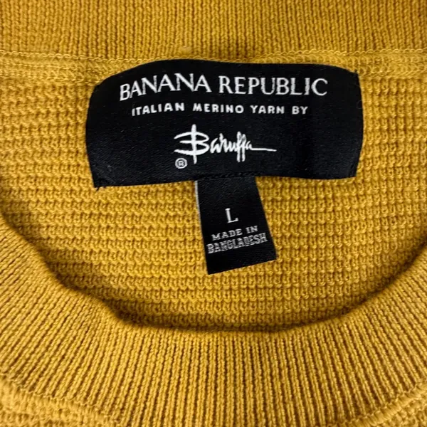 Banana Republic Italian Merino Wool Waffle Knit Sweater Mustard Yellow Large - Image 3