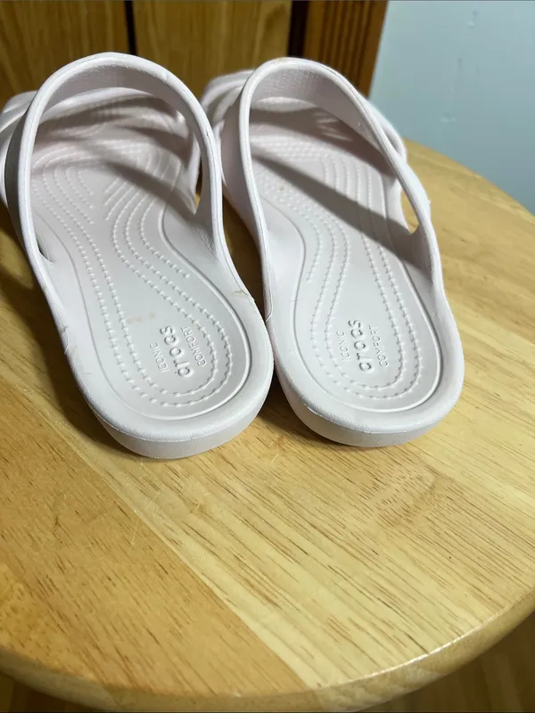 CROCS Pale Pink Slide Sandals - Image 4