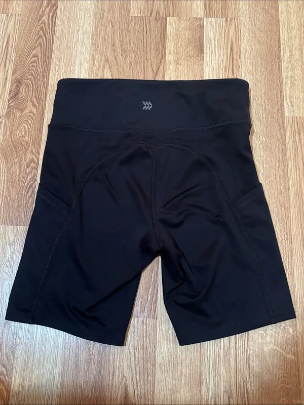 All in Motion High-Waist Black Women's Bike Shorts with Pockets - Image 4