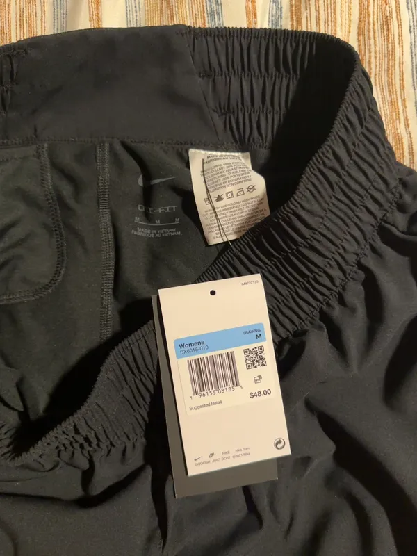 Nike Dri-Fit Shorts - Image 3