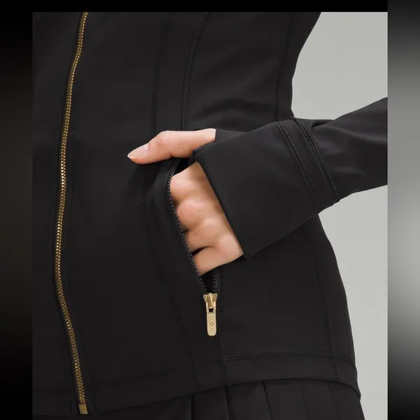 NWT Lululemon Define Jacket Nulu / Black/Gold 6 - Image 5