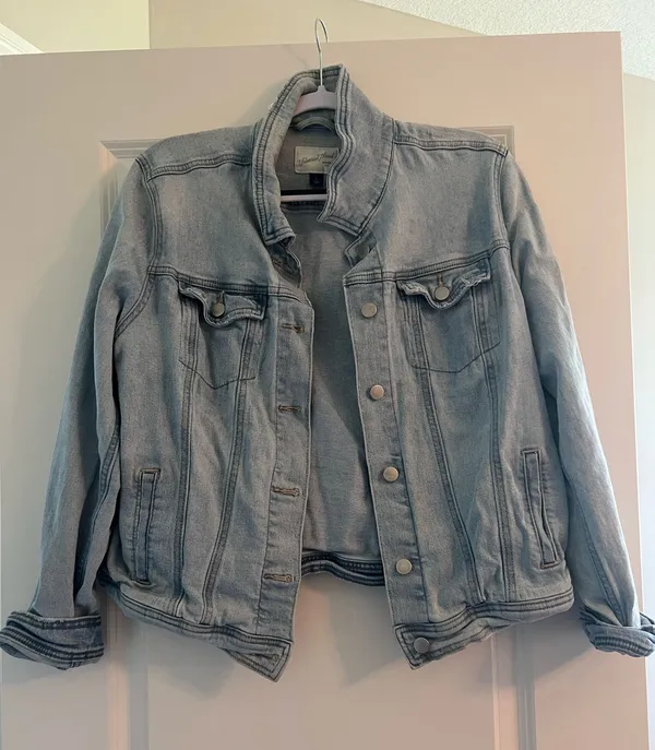 Universal Thread Jean Jacket Blue - Image 2