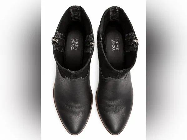 Frye and Co. black ankle booties – size 7.5 - Image 3