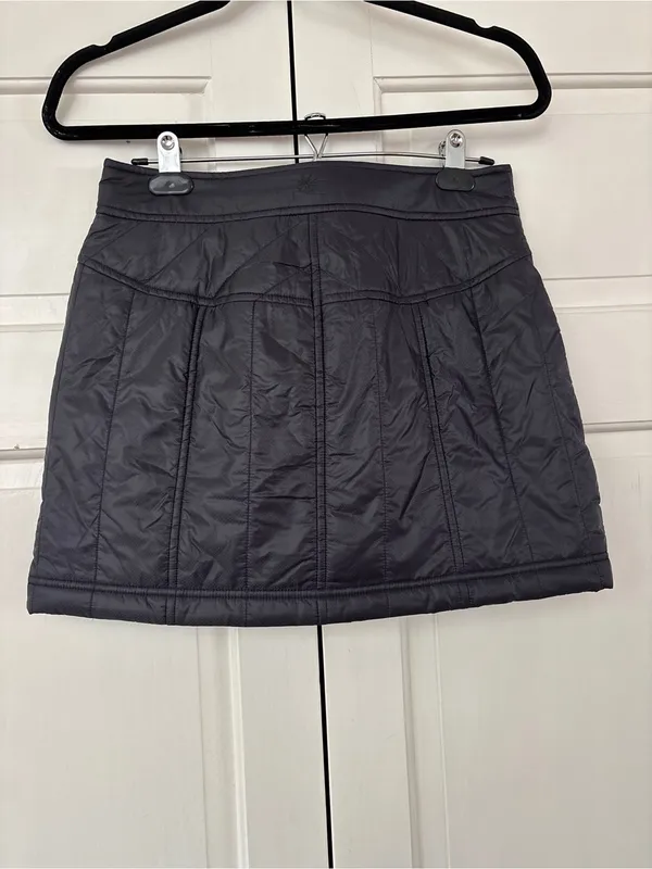 Athleta Toasty Buns Quilted Puff Skirt Size 2 Charcoal Gray Insulated Après Ski - Image 6
