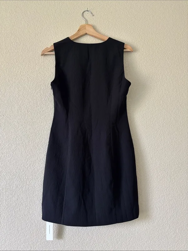 Commense Classic Black V‑Neck Sleeveless Dress - Image 3