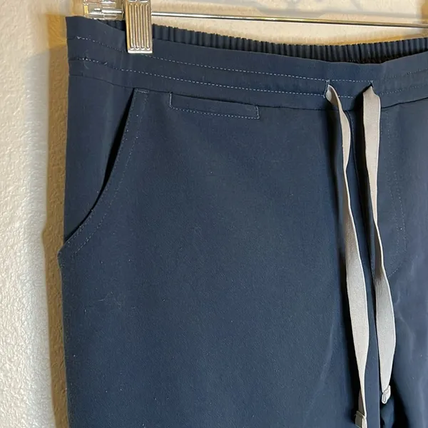 FIGS Navy Scrub Pants Small - Image 8