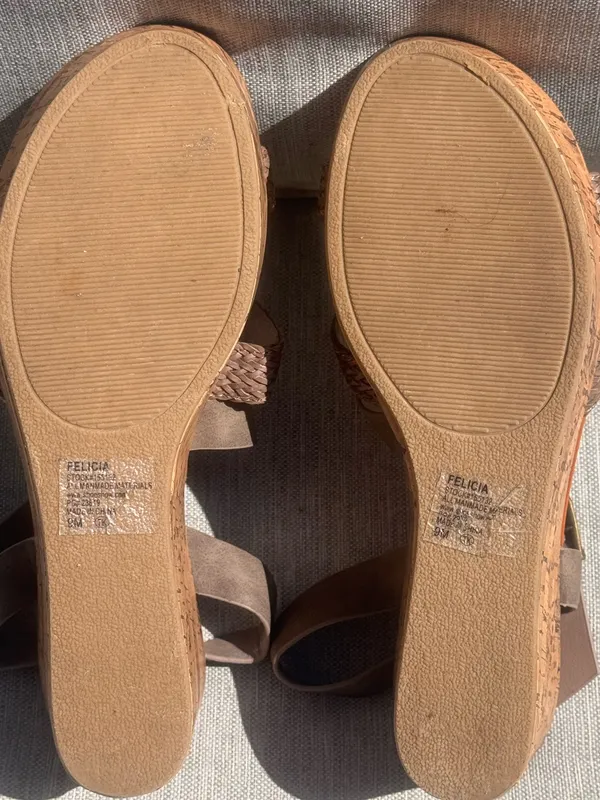 Shimmer by EDL Felicia Comfort Fit Sling Back Taupe Strappy Wedge Sandals Size 9 - Image 7