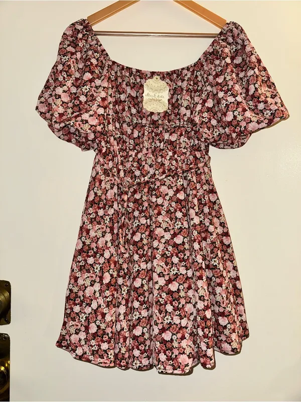 NWT Altar'd State Rochelle floral mini dress smocked bodice puff sleeves Sz S - Image 4