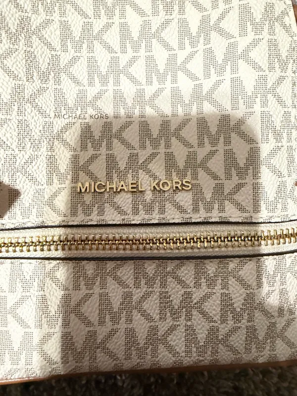 Michael Kors Backpack Mini - Image 5