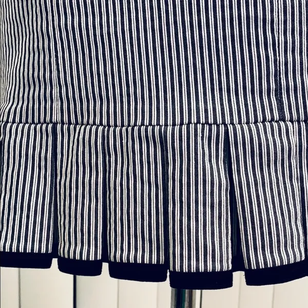 Nanette Lepore striped mini skirt. EUC. - Image 8