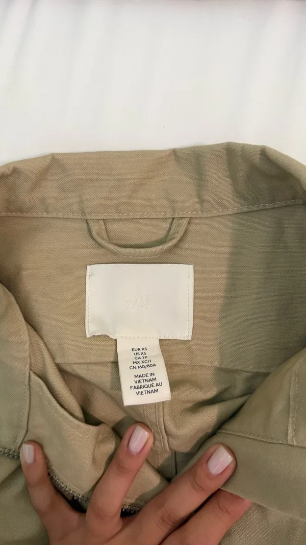 H&M jacket - Image 2