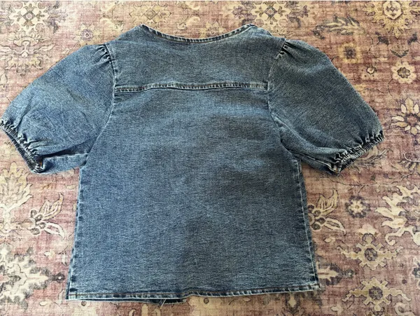 Main Strip Boutique Denim Puff Sleeve Tie Front Top - Image 4