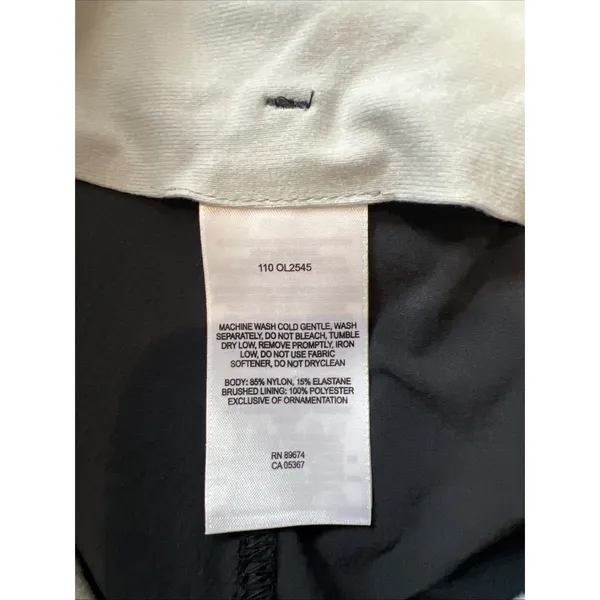 Mountain Hardwear Women's Black Yuma Convertible Pants‎ Size 10L Hiking Gorpcore - Image 5