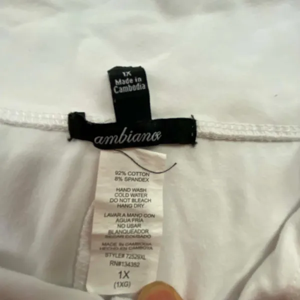 Ambience Women's White High-Waist Biker Shorts Size 1X - Image 2