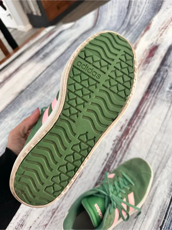 Adidas Women's Green Suede Platform Sneakers with Pink Stripes - Image 7