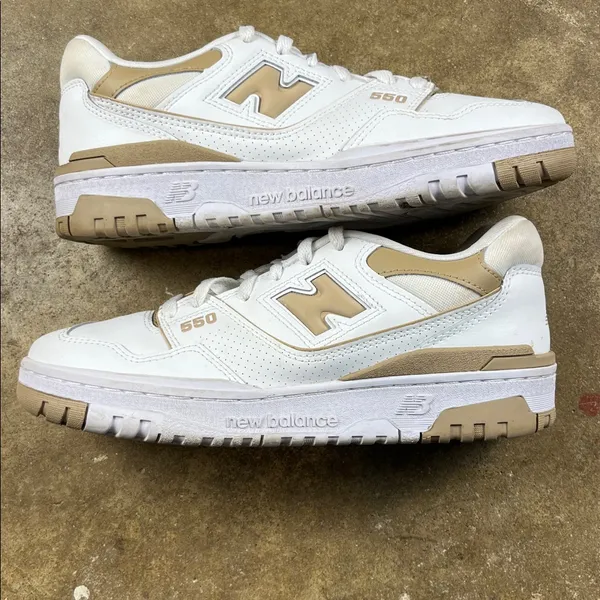 New Balance 550 in White Incense Size: 10 (w), 8.5 (m) - Image 3